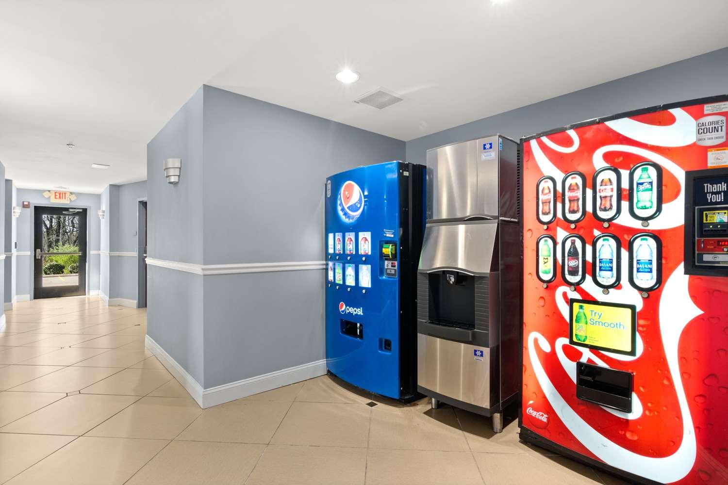 Surestay Plus Hotel By Best Western Portland Route 52 West מראה חיצוני תמונה